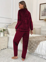 Pyjama Chic en Velours - Ensemble Hiver Élégant & Soyeux