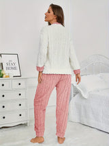 Ensemble de pyjama en polaire brodé pour femme