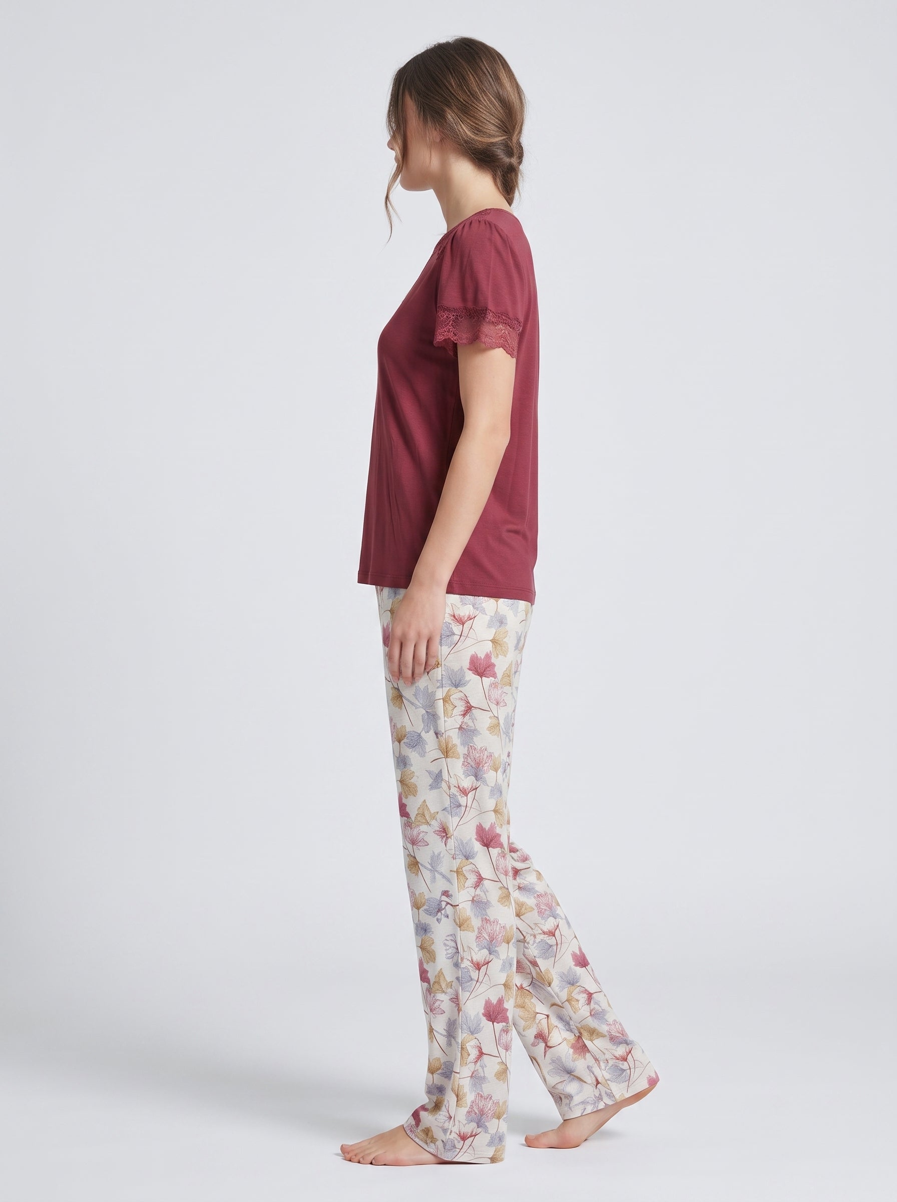 Ensemble Pyjama Femme Bordeaux & Pantalon Floral Blanc
