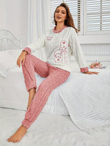 Ensemble de pyjama en polaire brodé pour femme