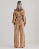 Ensemble Pyjama Femme 3 Pièces Taupe Dentelle – détails et finitions, pyjama femme Allure Maroc