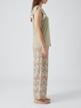Ensemble Pyjama Femme Beige Volanté & Pantacourt Zigzag – coupe et style, pyjama femme Allure Maroc