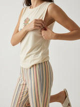 Ensemble Pyjama Femme Écru & Pantacourt Rayé – détails et finitions, pyjama femme Allure Maroc