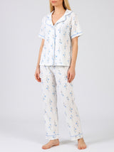 Ensemble Pyjama Femme Floral Bleu sur Blanc - Chemise & Pantalon – présentation du modèle, pyjama femme Allure Maroc