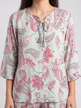 Ensemble Pyjama Femme Floral Rose - Chemise & Pantalon – détails et finitions, pyjama femme Allure Maroc