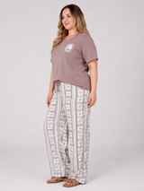 Ensemble Pyjama Femme Grande Taille Taupe & Pantalon Ornemental – présentation du modèle, pyjama femme Allure Maroc