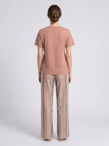 Ensemble Pyjama Femme Rose Poudré & Pantalon Rayé Multicolore – coupe et style, pyjama femme Allure Maroc
