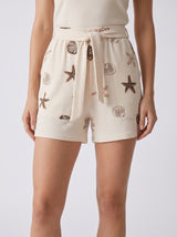 Ensemble Pyjama Femme Sunny Days Écru & Short Coquillages – détails et finitions, pyjama femme Allure Maroc