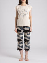Ensemble Pyjama Femme Sweet Girl Écru & Pantacourt Camouflage – vue principale, pyjama femme Allure Maroc