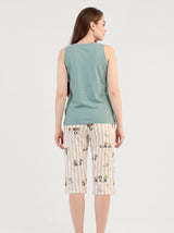 Ensemble Pyjama Femme Vert Sauge & Pantacourt Cartoon Rayé – coupe et style, pyjama femme Allure Maroc