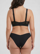 Ensemble Volume Effect Intima® & Culotte Brésilienne en V