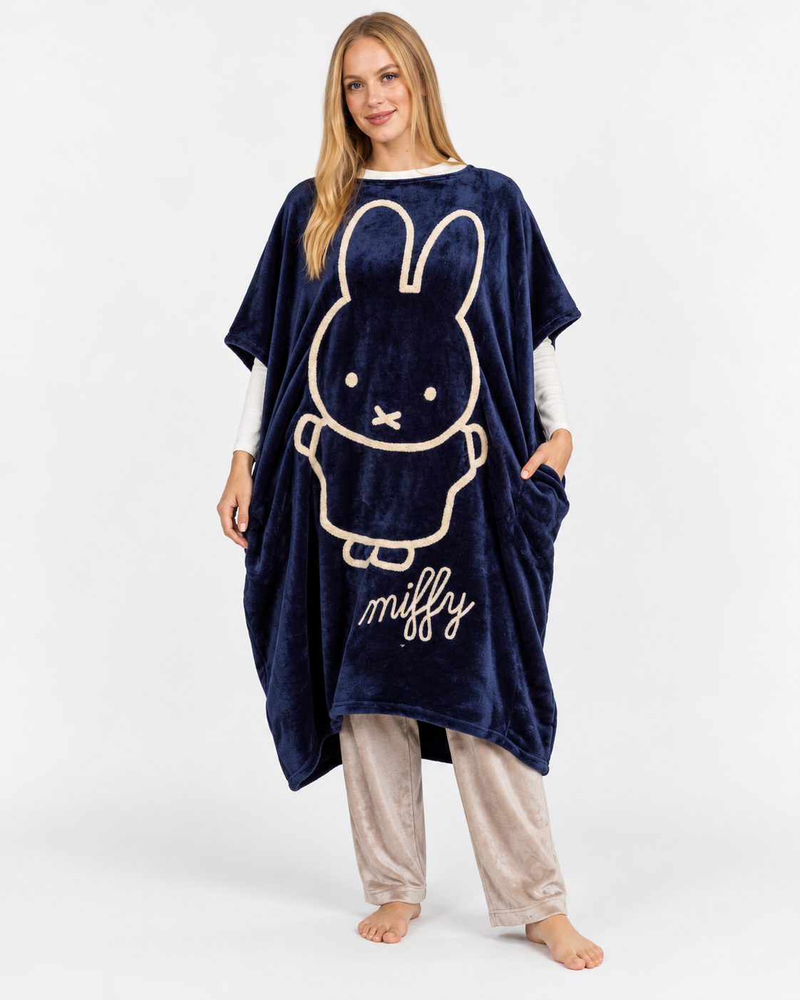 Pyjama poncho polaire femme motif lapin bleu marine - vue de face